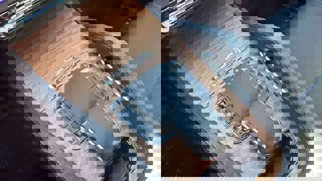 Certified 2025 Mercedes-Benz GLE 350 4MATIC image 24