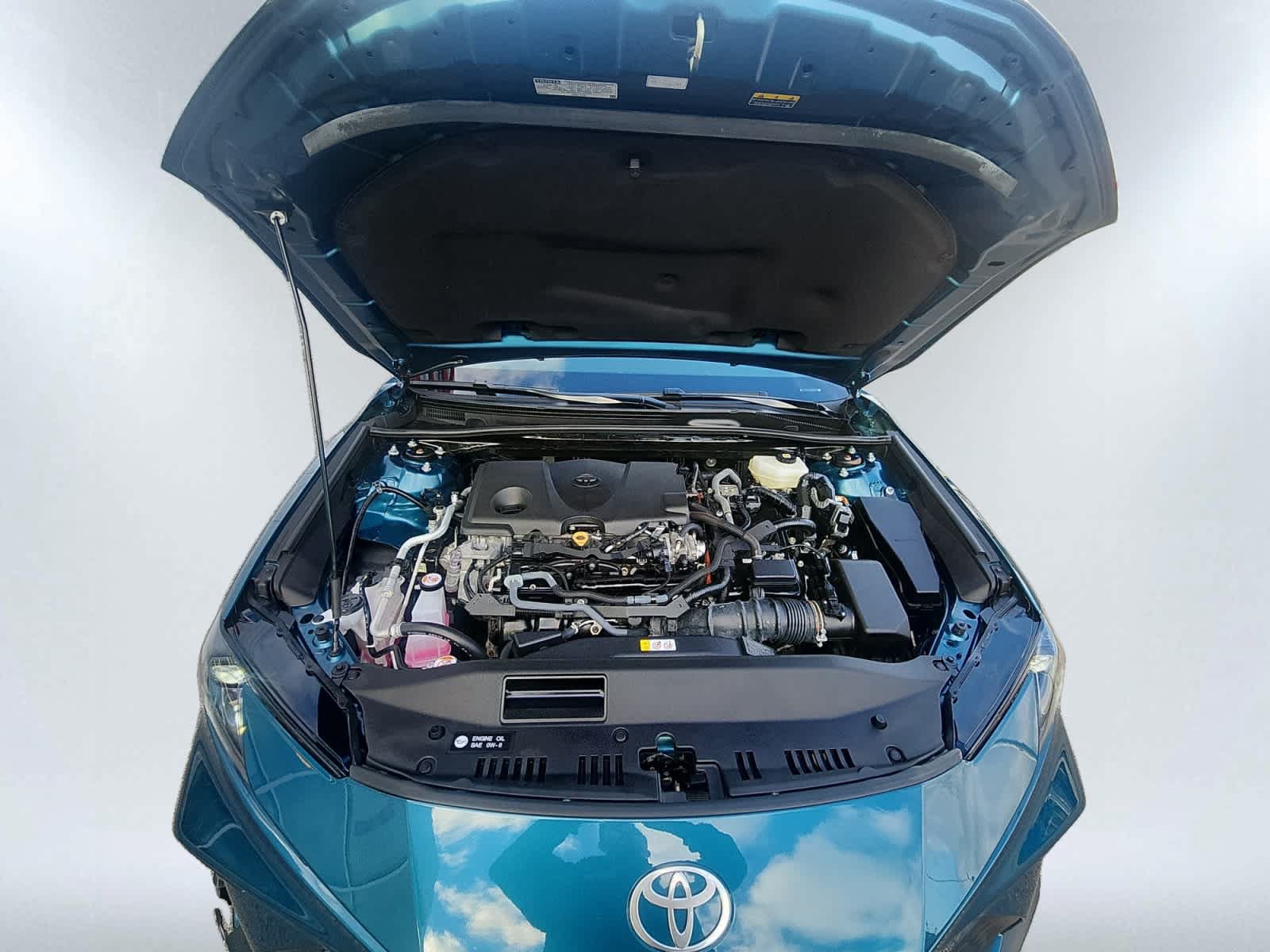 Used 2025 Toyota Camry SE w/ Convenience Package AWD/4WD image 7