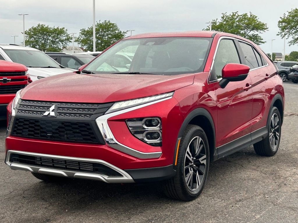 Used 2025 Mitsubishi Eclipse Cross SE AWD/4WD image 3