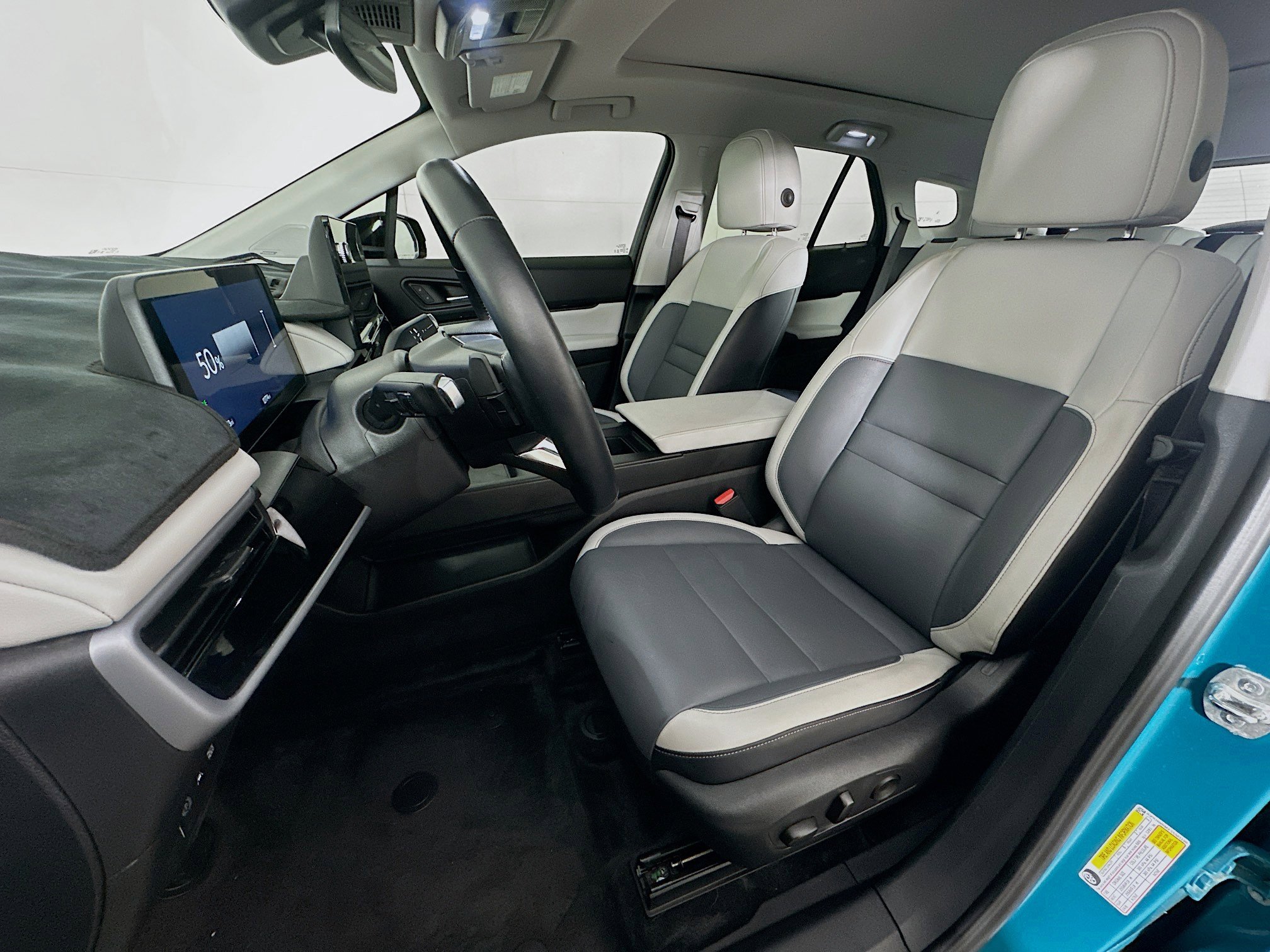 Used 2025 Honda Prologue Touring image 13