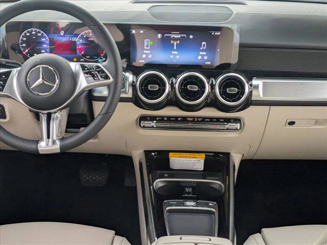 New 2026 Mercedes-Benz GLB 250 image 12