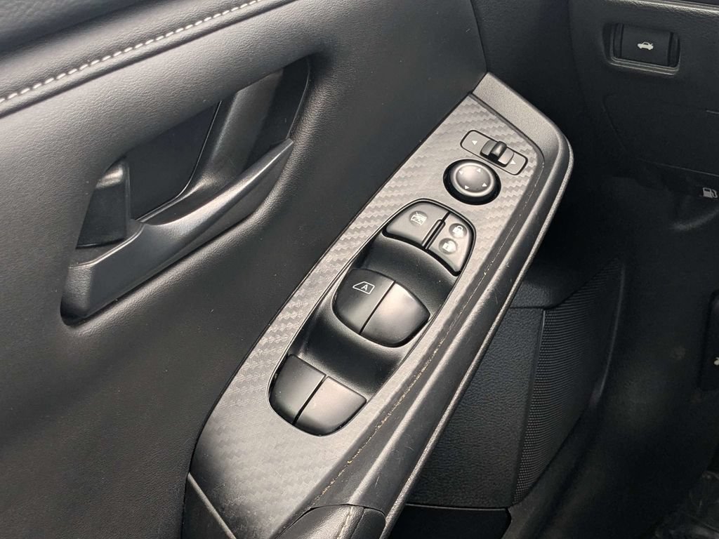 Used 2024 Nissan Sentra S FWD image 19