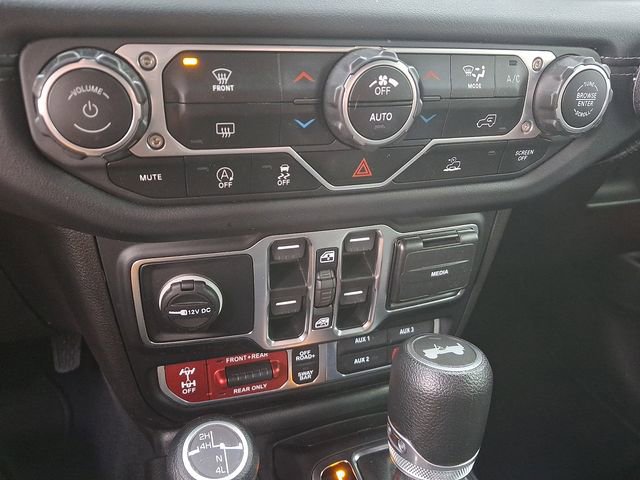 Used 2024 Jeep Wrangler Unlimited Rubicon w/ Technology Group image 15