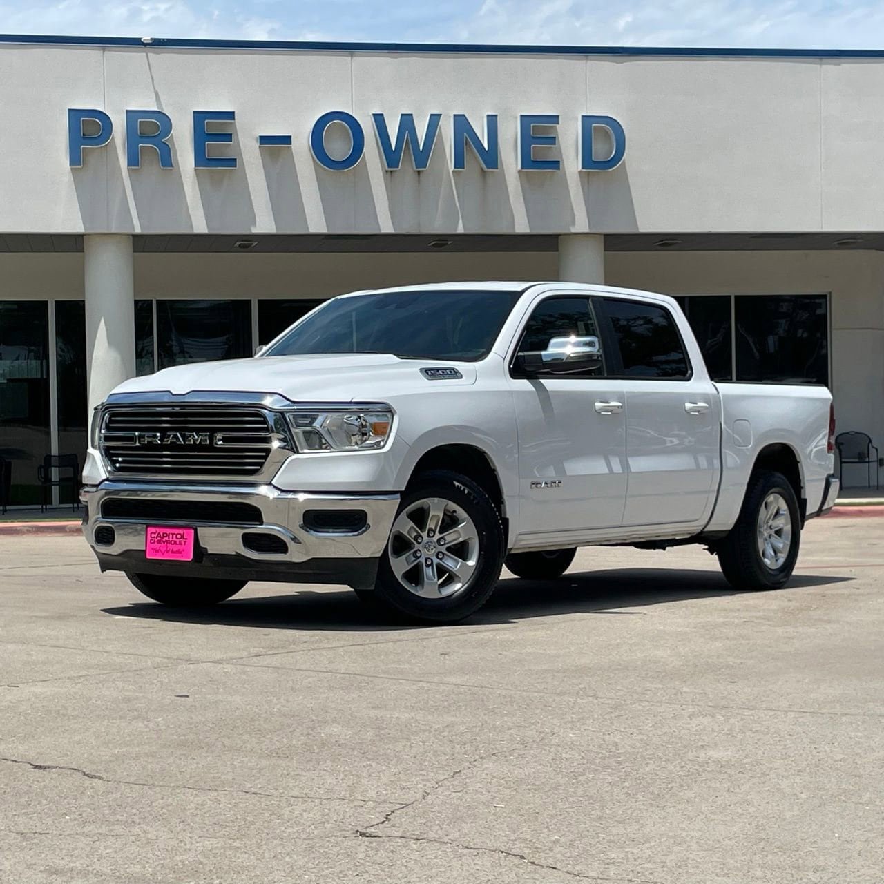 Used 2024 RAM 1500 Laramie RWD image 2