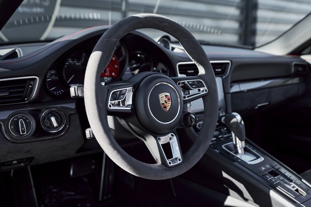 Used 2019 Porsche 911 Targa 4 GTS image 35