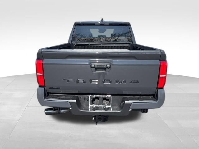 New 2026 Toyota Tacoma TRD Off-Road AWD/4WD image 4