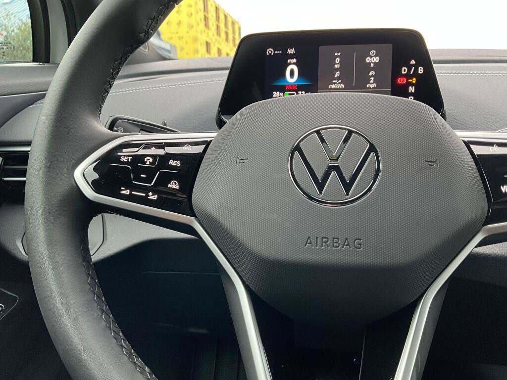 New 2026 Volkswagen ID.4 Pro image 22