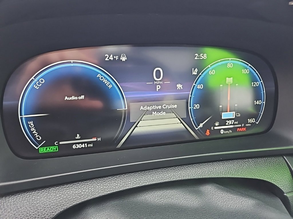 Used 2024 Toyota Crown Limited image 14