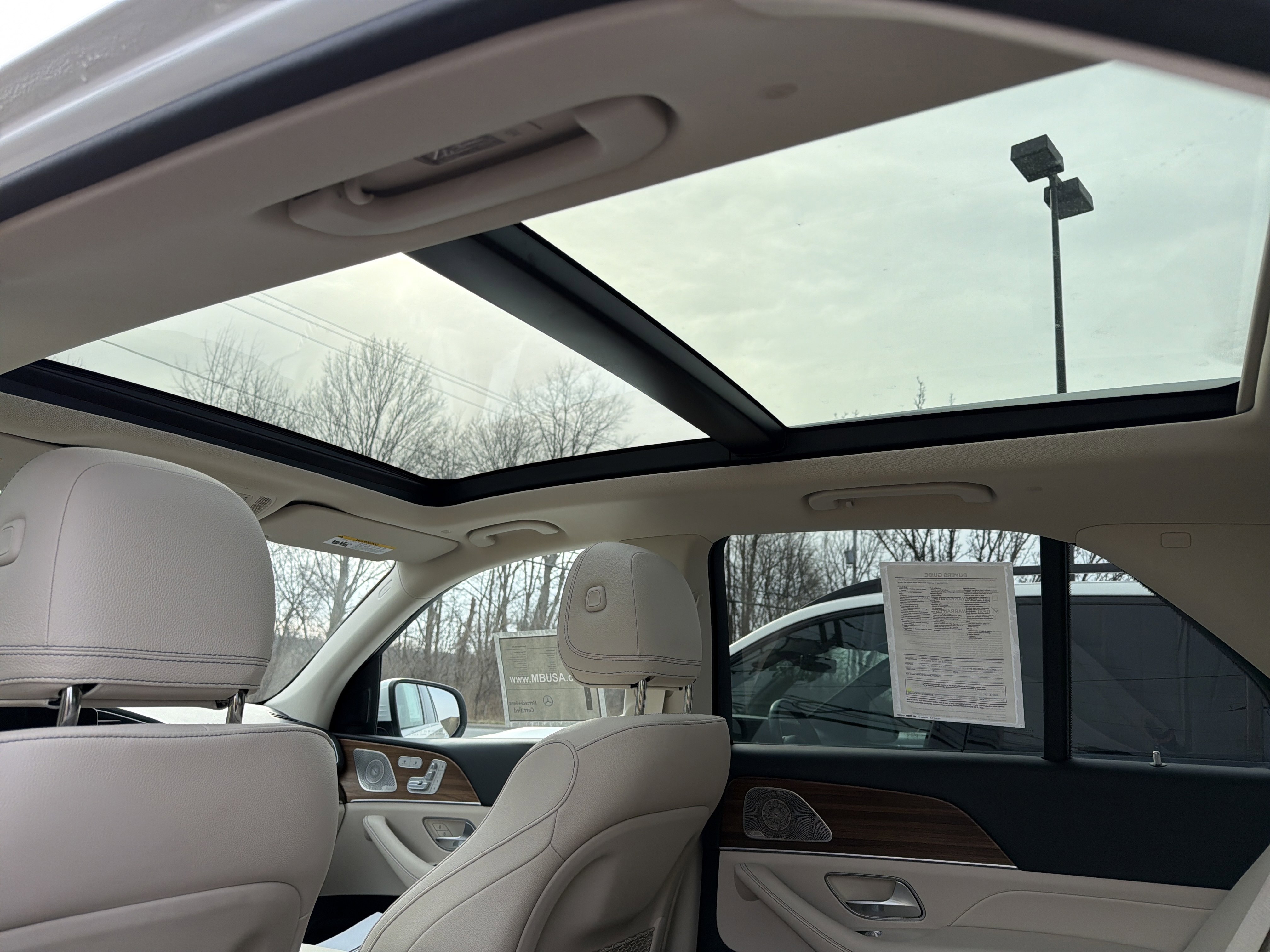 Certified 2024 Mercedes-Benz GLE 450 4MATIC image 28