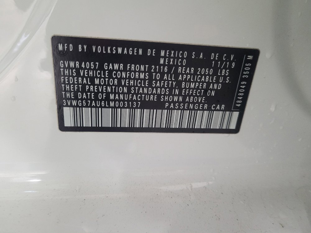 Used 2020 Volkswagen Golf 4-Door image 33