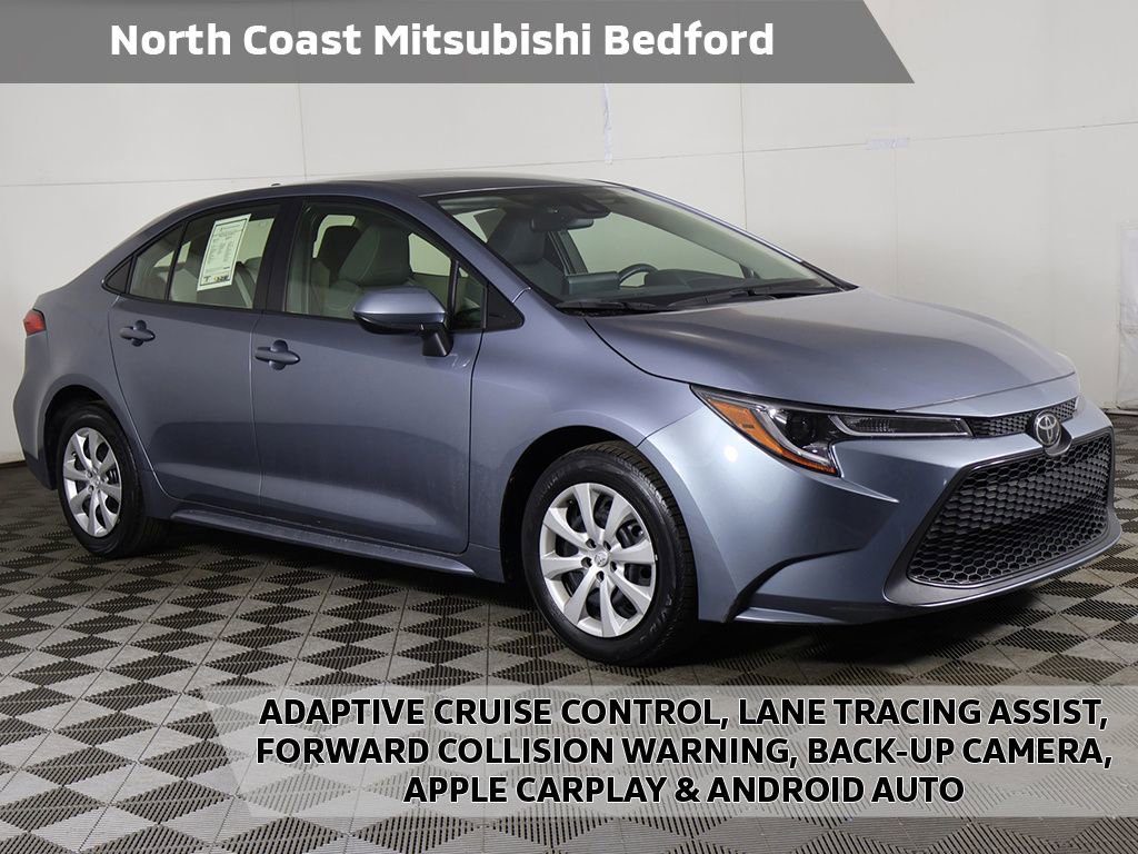 Used 2022 Toyota Corolla LE image 1