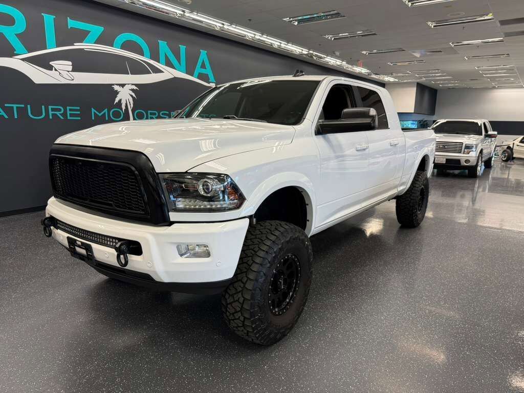 Used 2018 RAM 3500 Laramie w/ Sport Appearance Group AWD/4WD image 2