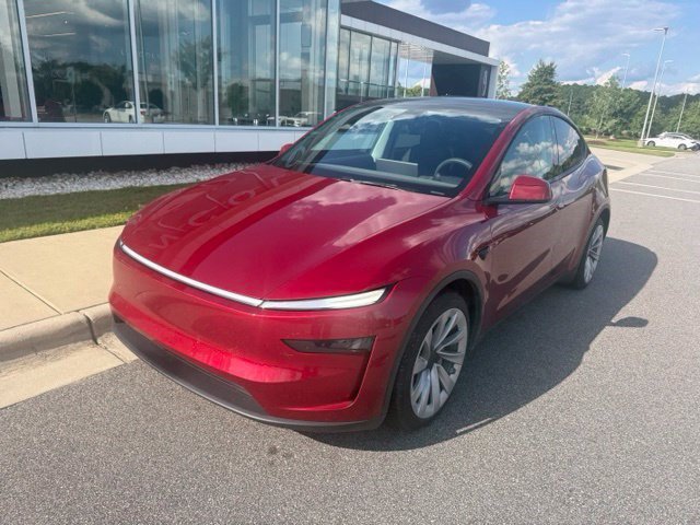 Used 2026 Tesla Model Y Long Range AWD/4WD image 2