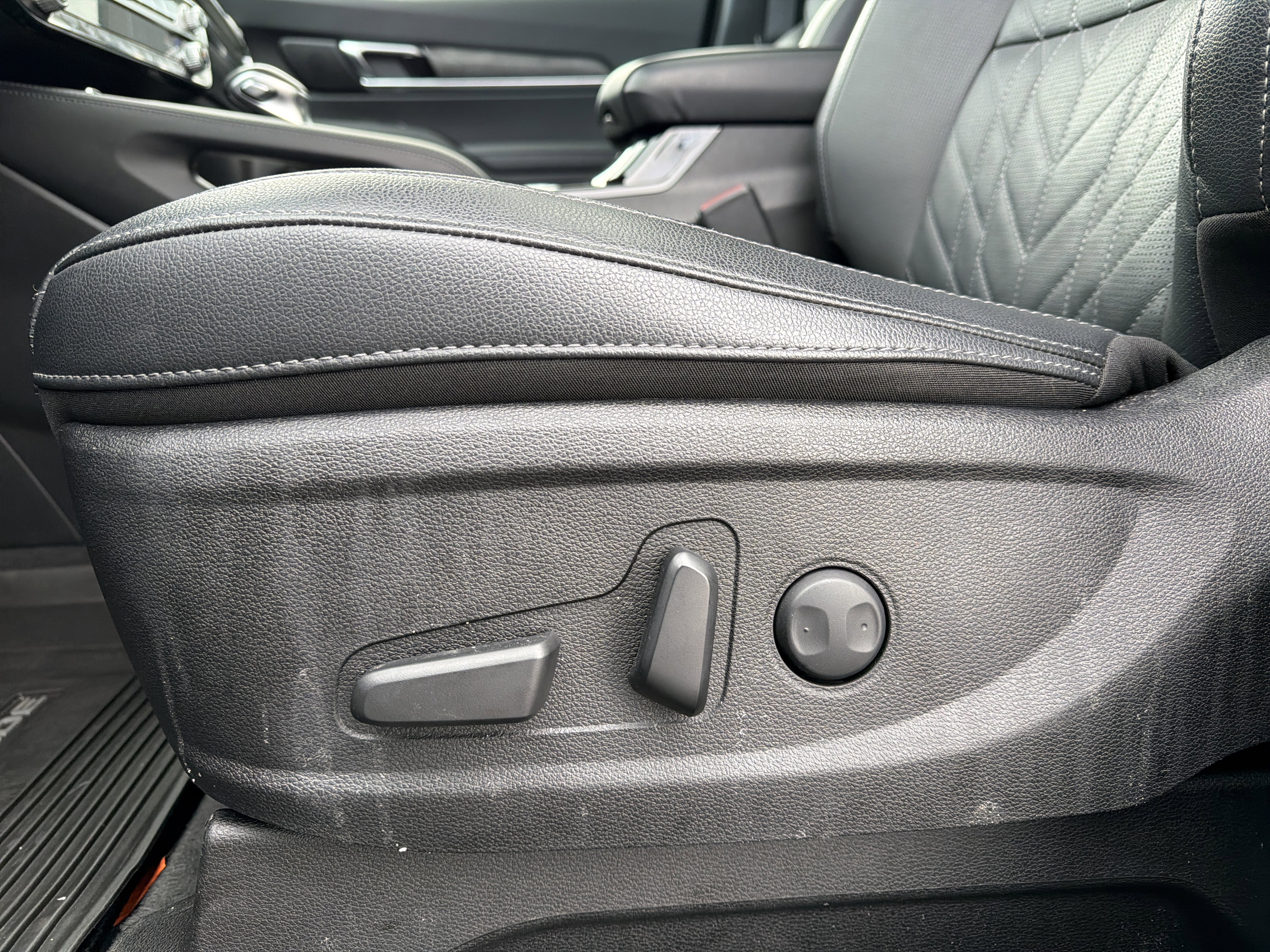 Certified 2024 Kia Telluride EX X-Line image 26