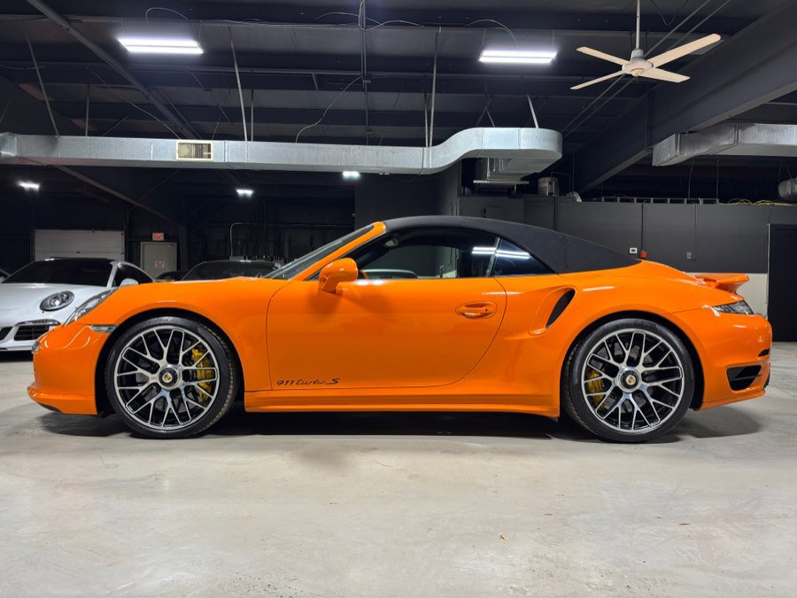 Used 2014 Porsche 911 Turbo S image 12