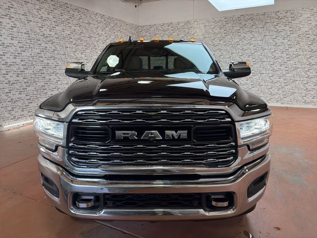 Used 2019 RAM 2500 Limited AWD/4WD image 2
