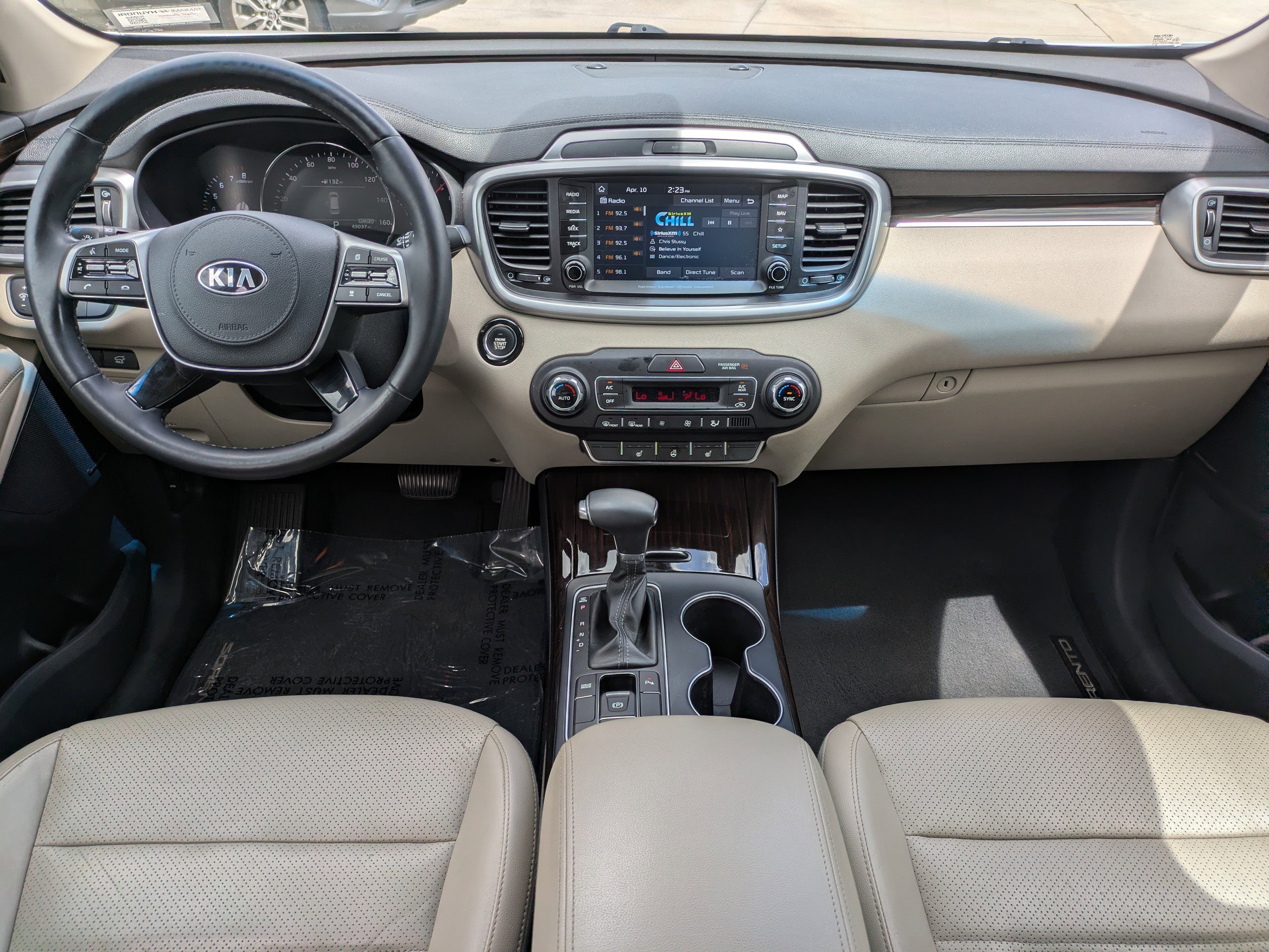 Used 2019 Kia Sorento EX w/ EX Touring Package image 15