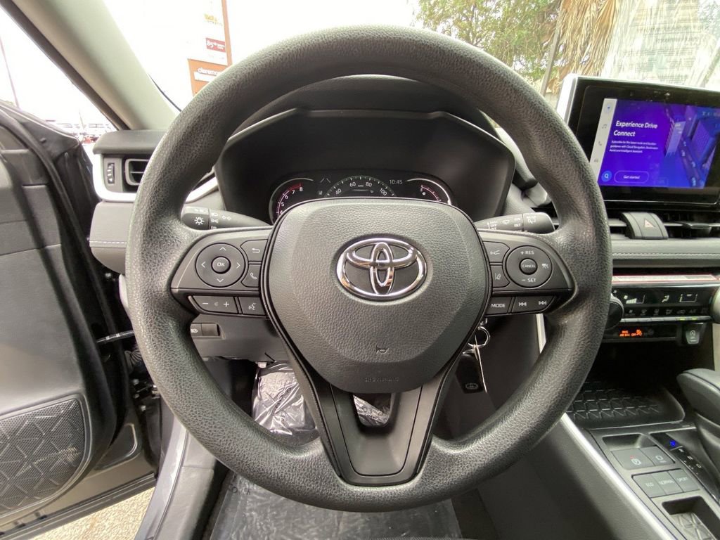 Certified 2025 Toyota RAV4 LE FWD image 26