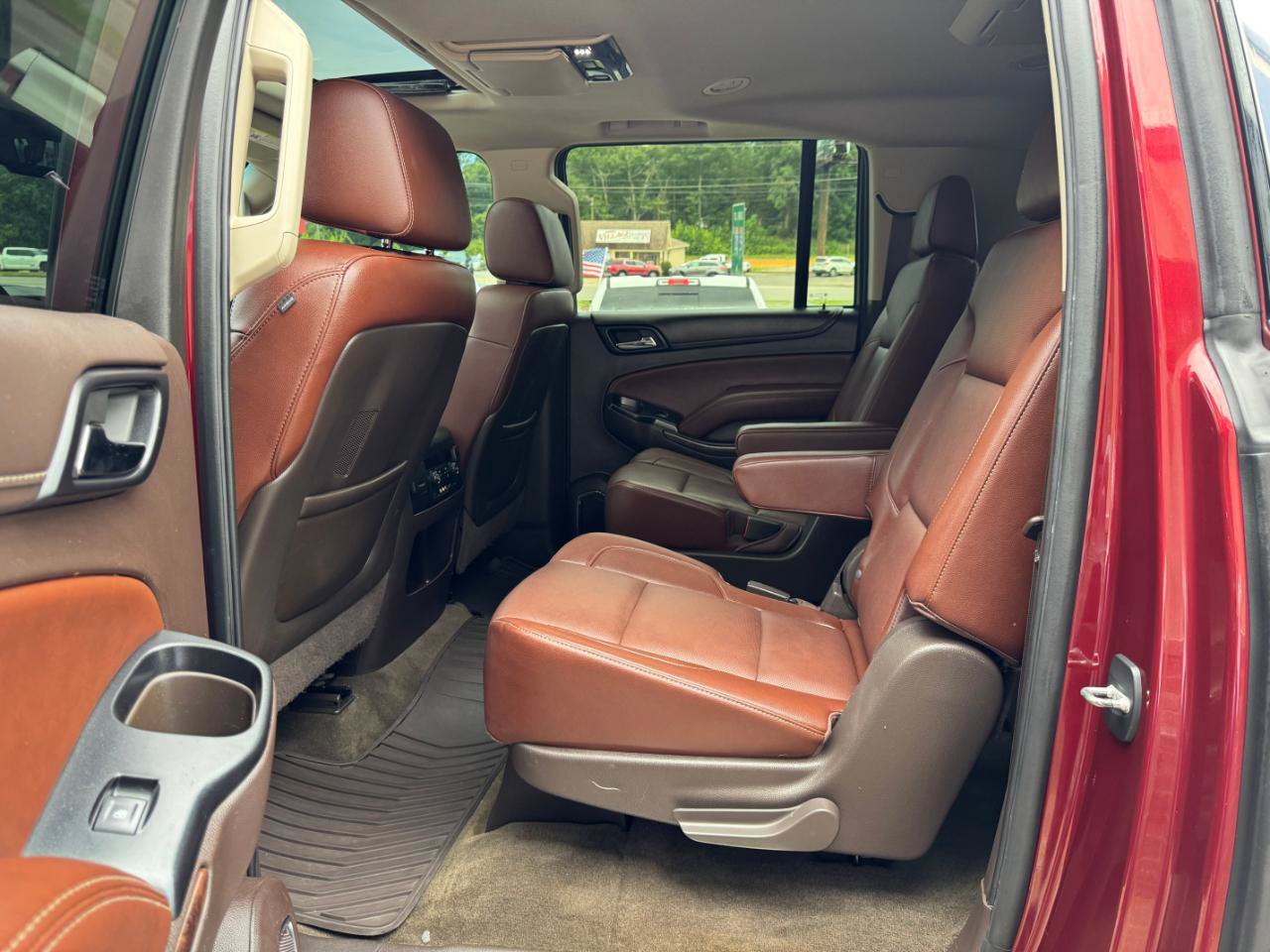 Used 2016 Chevrolet Suburban LTZ AWD/4WD image 12