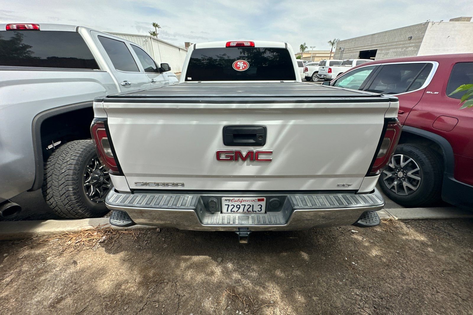 Used 2017 GMC Sierra 1500 SLT w/ SLT Premium Package image 6
