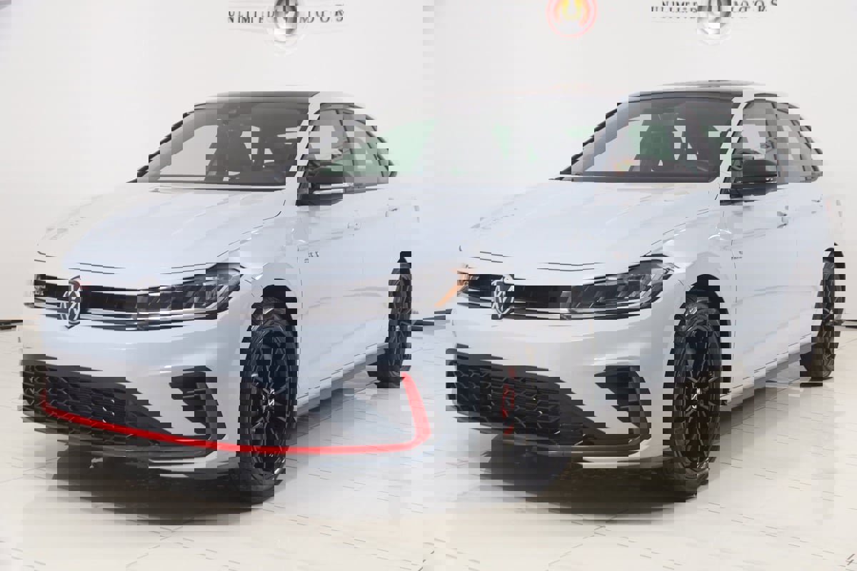 Used 2025 Volkswagen Jetta GLI Autobahn image 5