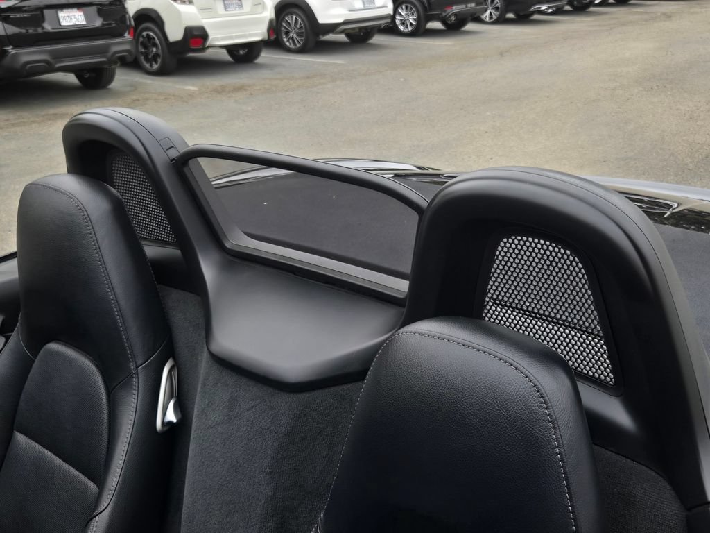 Used 2015 Porsche Boxster RWD image 33