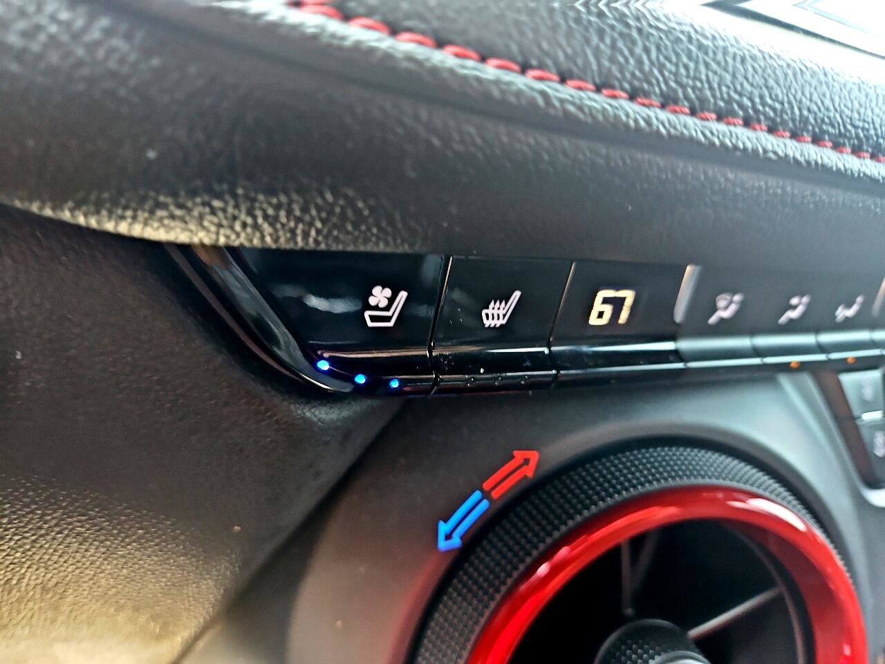 Used 2022 Chevrolet Blazer RS w/ Enhanced Convenience Package image 29