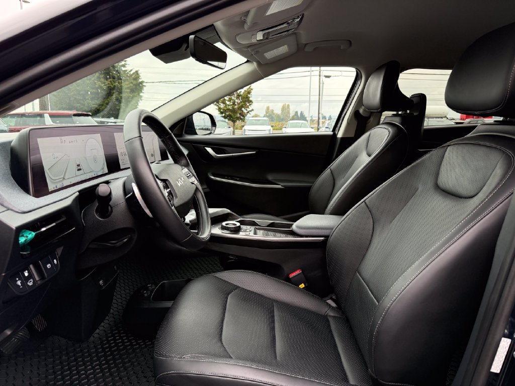 Certified 2023 Kia EV6 Wind w/ Wind Technology Package AWD/4WD image 16