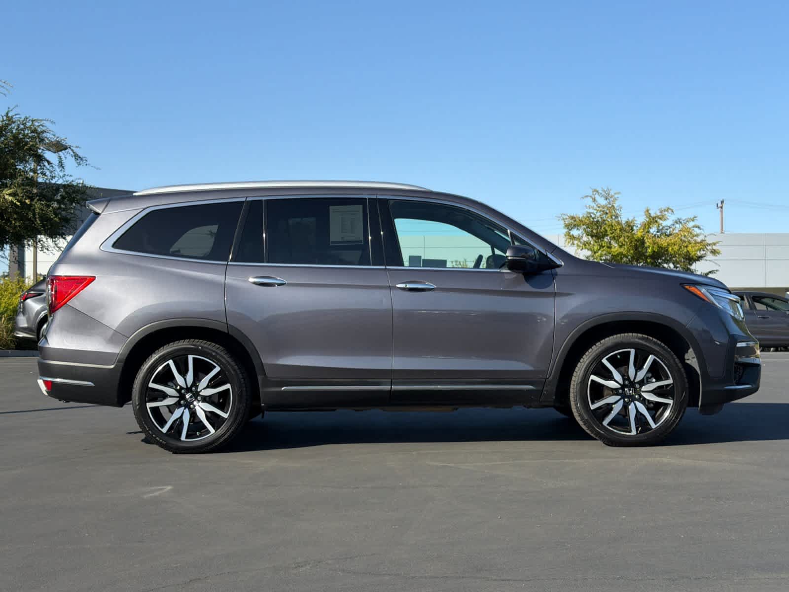 Used 2022 Honda Pilot Touring image 6