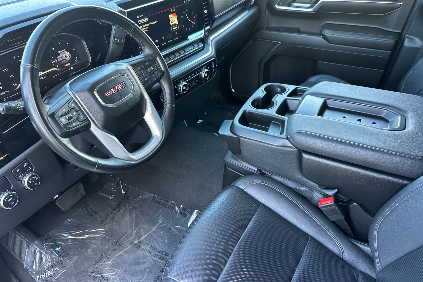 Used 2024 GMC Sierra 1500 SLT RWD image 10