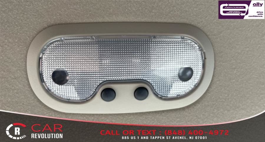 Used 2023 Chevrolet Express 3500 LS RWD image 15