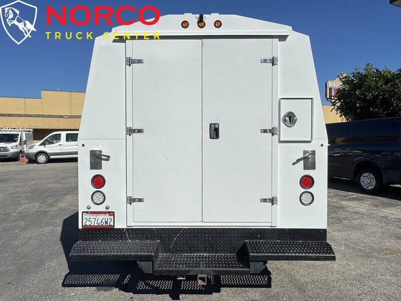 Used 2019 Chevrolet Express 3500 w/ Power Convenience Package RWD image 11