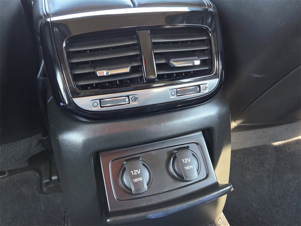 Used 2018 Genesis G90 3.3T Premium image 23