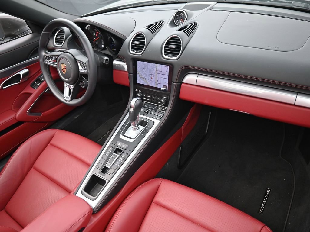 Certified 2025 Porsche 718 Boxster GTS w/ Premium Package image 30