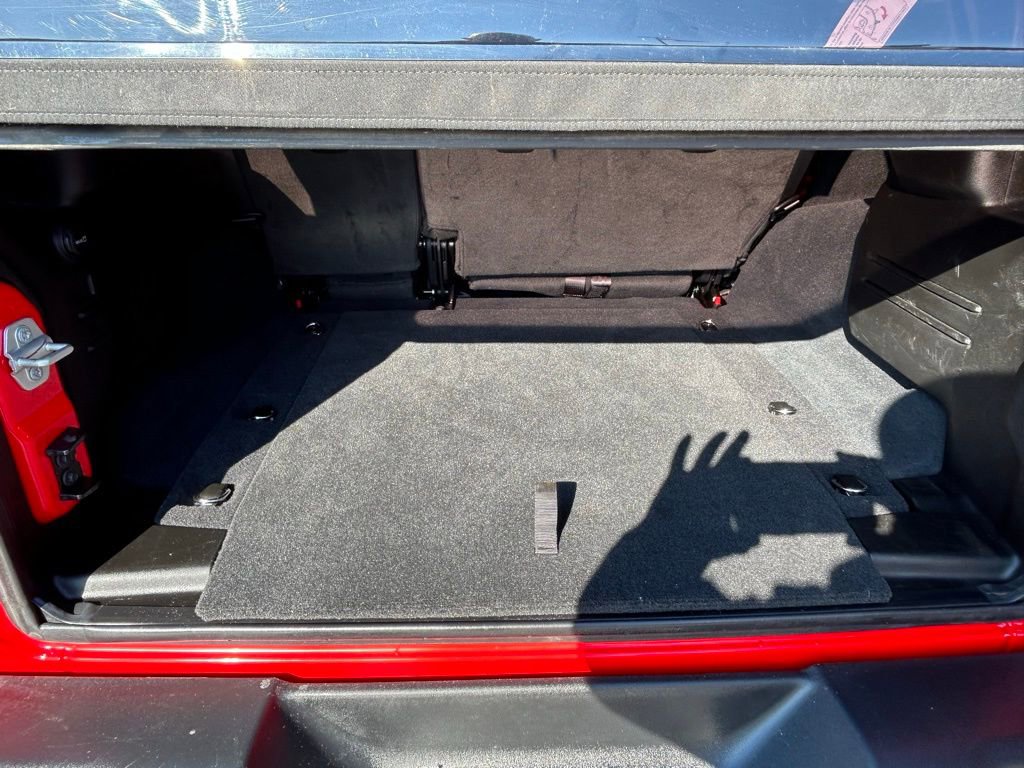 Used 2024 Jeep Wrangler Sport S image 11