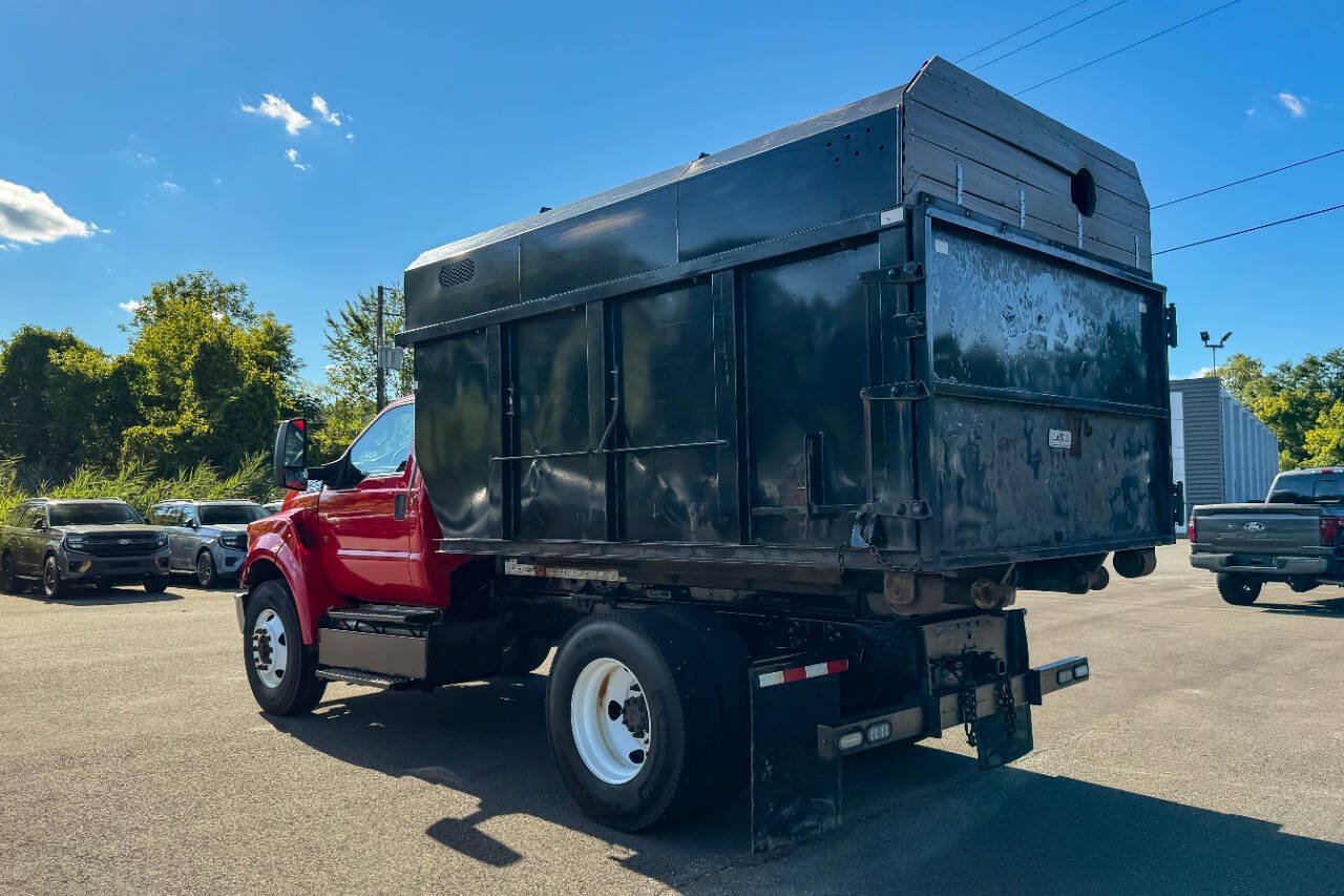 Used 2023 Ford F650 2WD Regular Cab Super Duty image 4