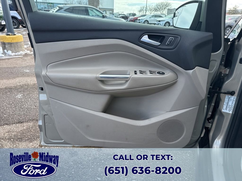 Used 2015 Ford C-MAX SE w/ Equipment Group 201A image 28