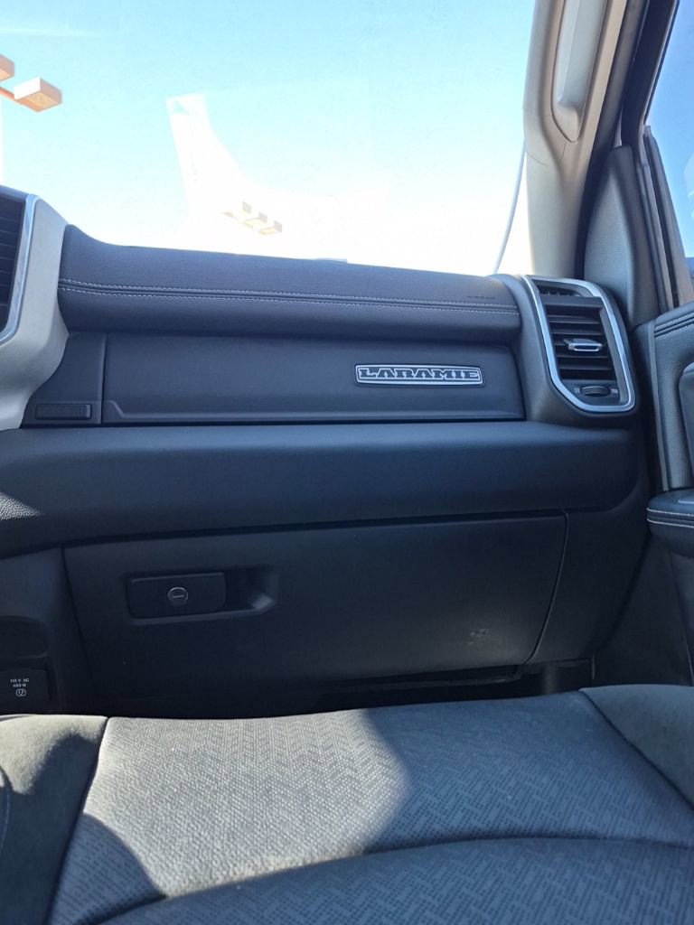 Used 2023 RAM 2500 Laramie AWD/4WD image 40