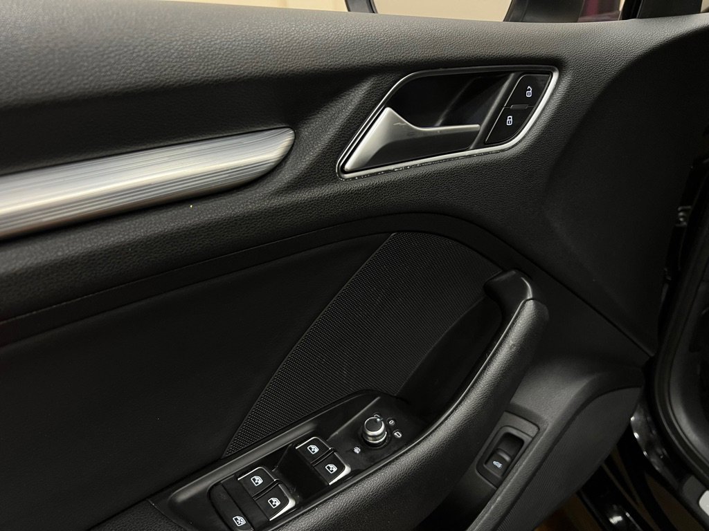 Used 2018 Audi A3 2.0T Premium Plus w/ Premium Plus Package image 28