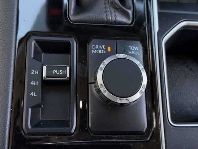 Used 2023 Toyota Tundra Limited w/ Power Package AWD/4WD image 21