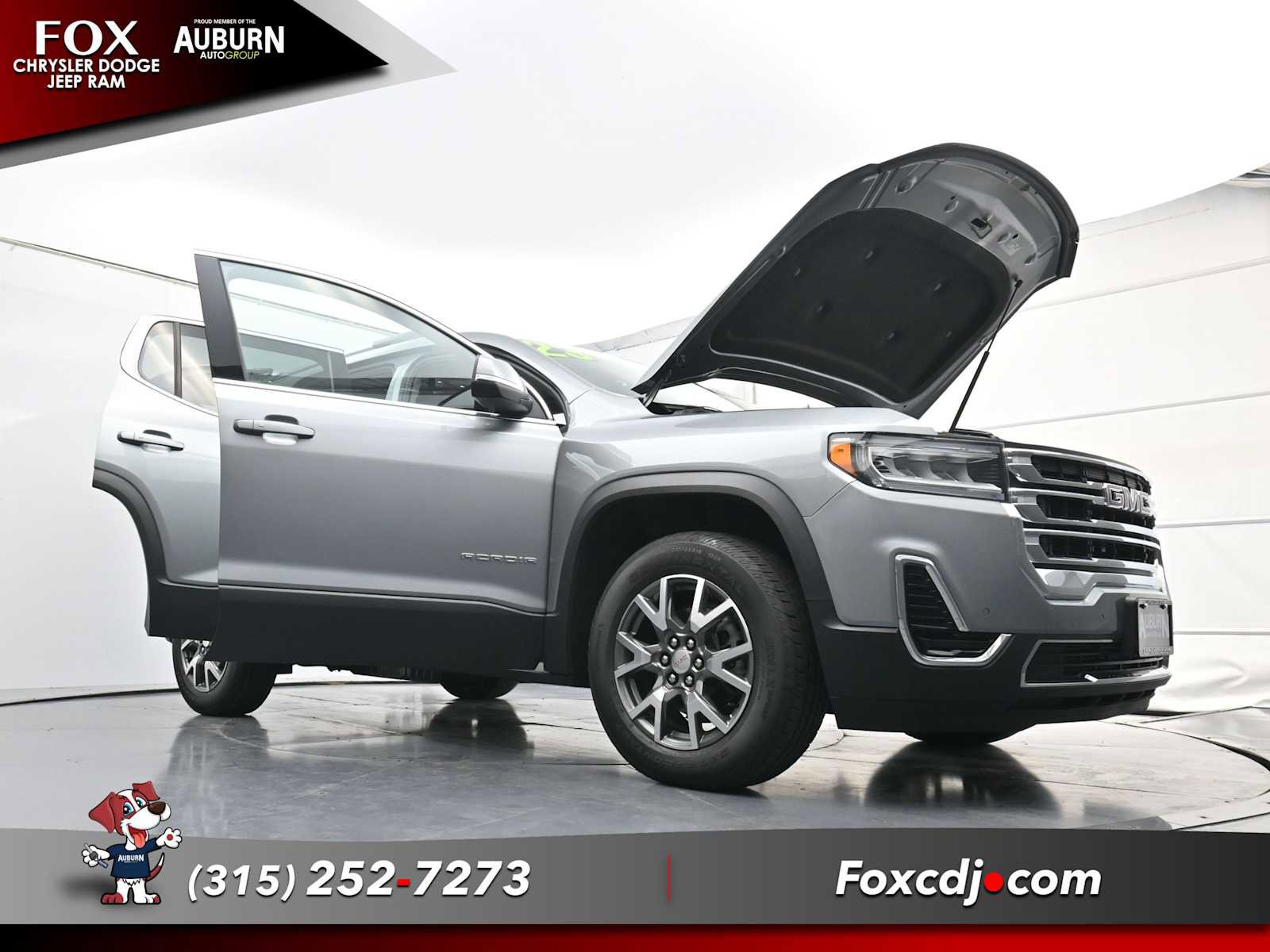 Used 2023 GMC Acadia SLE w/ Driver Convenience Package image 29