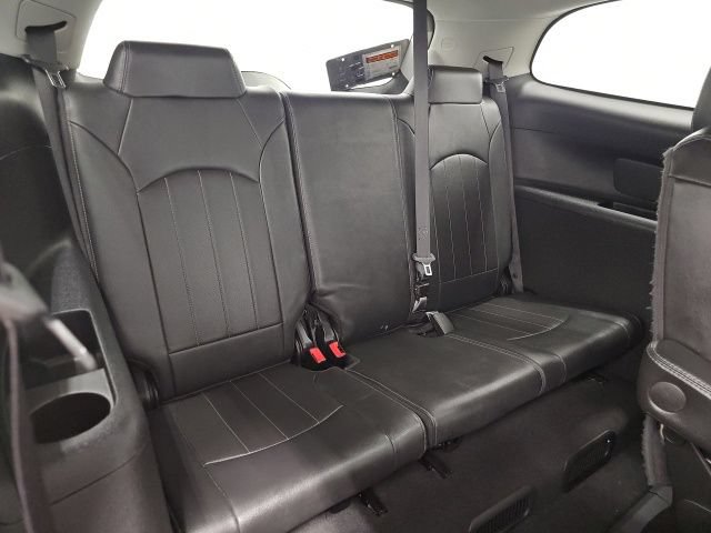 Used 2017 Buick Enclave Leather AWD/4WD image 38