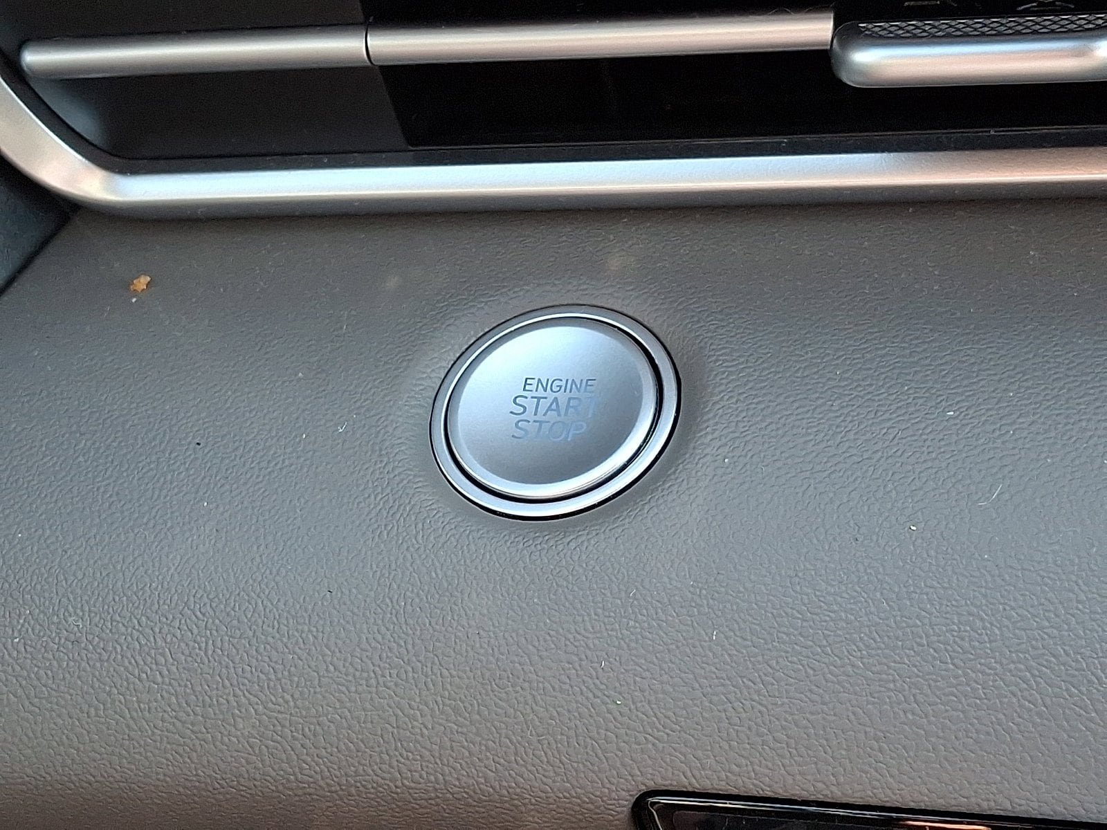 Certified 2025 Hyundai Elantra Sport FWD image 22