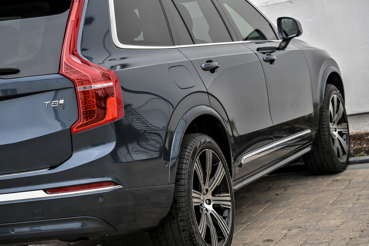 Used 2025 Volvo XC90 T8 Plus w/ Protection Package Premier AWD/4WD image 8