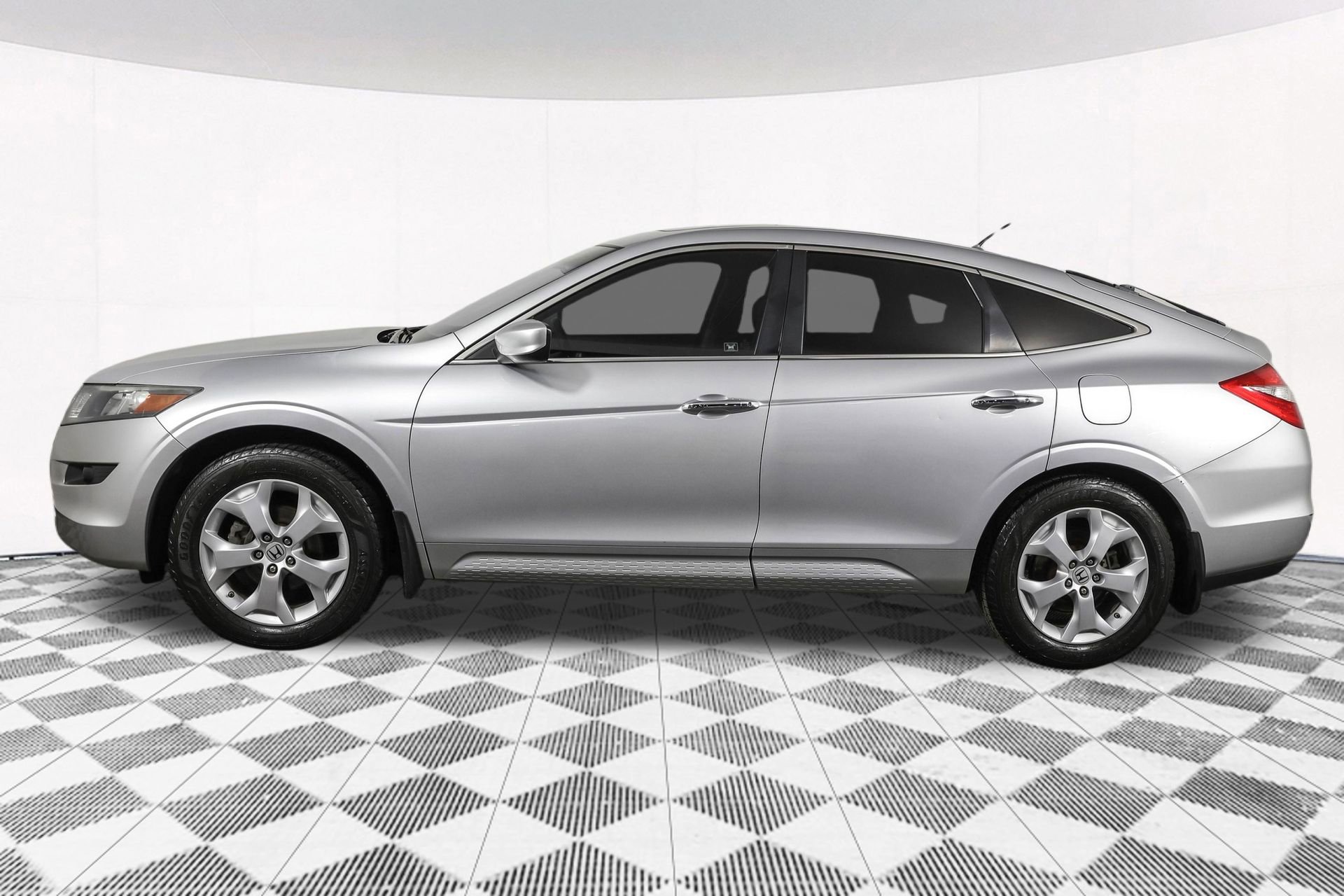 Used 2010 Honda Crosstour EX-L image 16