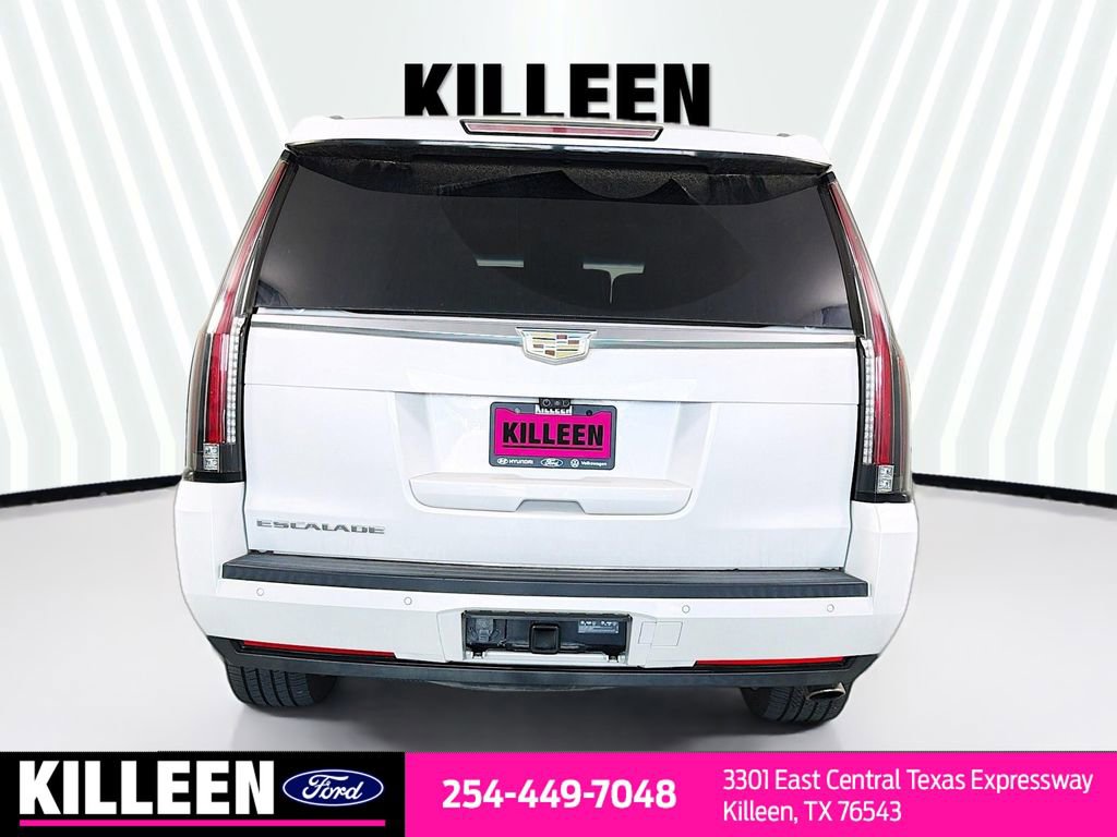 Used 2017 Cadillac Escalade Premium Luxury w/ LPO, Radiant Package AWD/4WD image 7