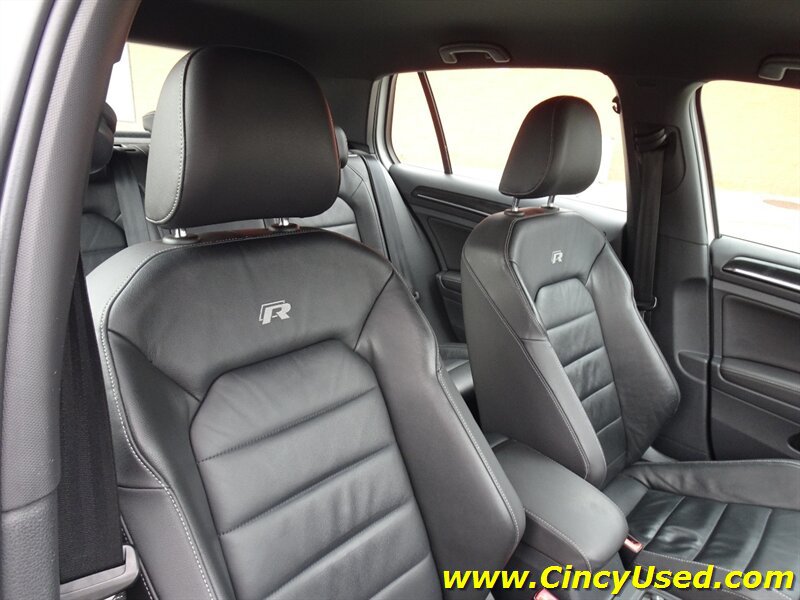 Used 2015 Volkswagen Golf R 4-Door AWD/4WD image 18