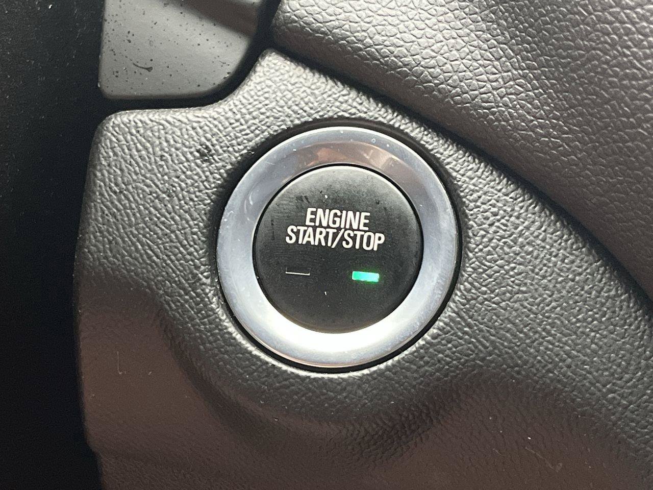 Certified 2019 Chevrolet Equinox LT AWD/4WD image 18