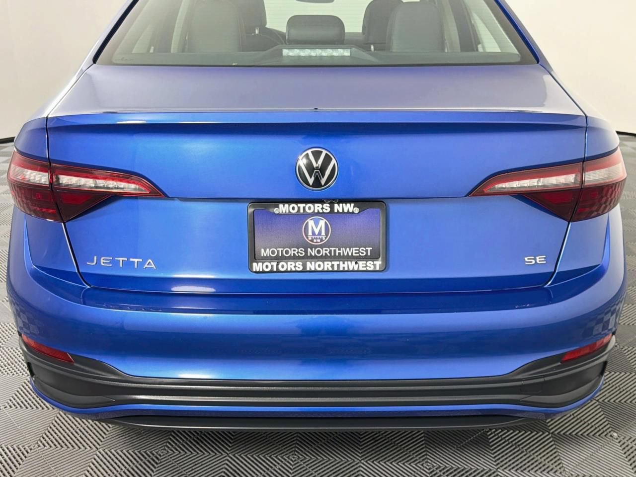 Used 2024 Volkswagen Jetta SE FWD image 23