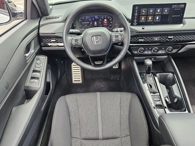 Used 2024 Honda Accord Sport image 11